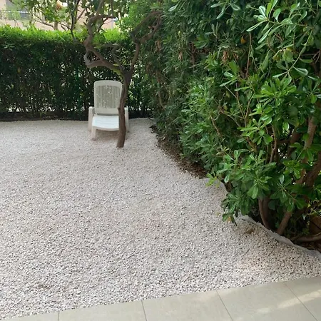 T1bis Avec Jardin à Gare *